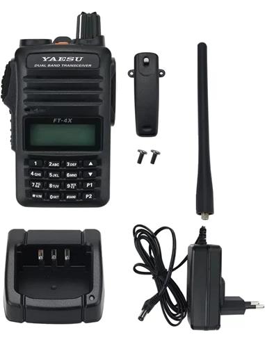 YAESU FT-4XE Walkie bibanda VHF/UHF